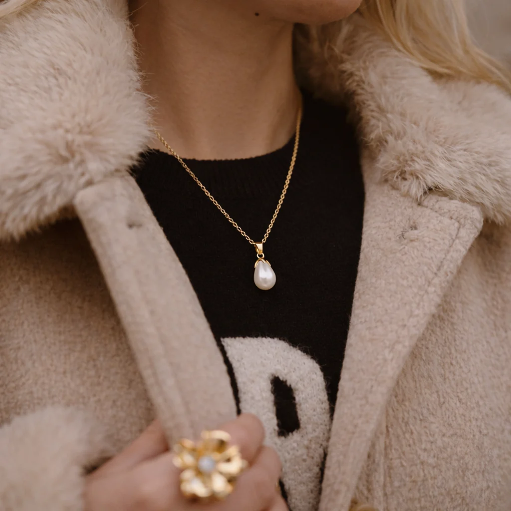 Pearl Fang Drop Necklace - Image 5